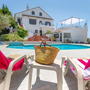 https://bhostel-qt-da-francesinha.hotelaalgarve.com