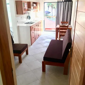 Surfzone Beachside Apart-hotel Santa Maria