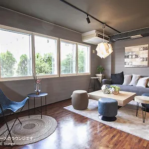 Apartment Uchi Living Suitengu