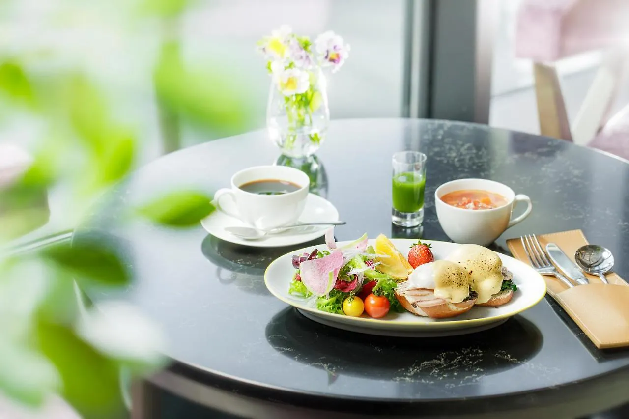 Hotel Grandbach Tokyo Ginza 4*,